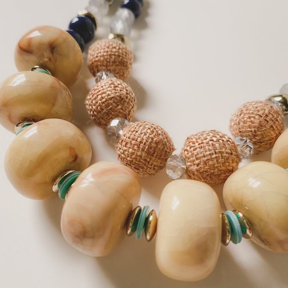 Ann Taylor Factory Boho Chunky Beige Tan Beaded Pastel Teal Ribbon Tie Necklace - Picture 5 of 12